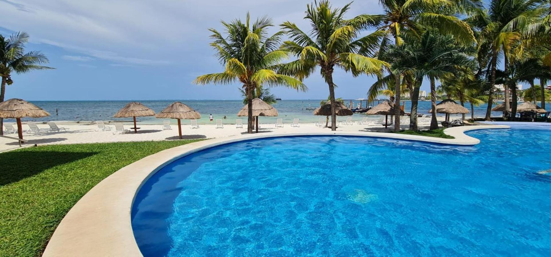 Oceanfront Condo At Unique Location Cancún Exteriér fotografie